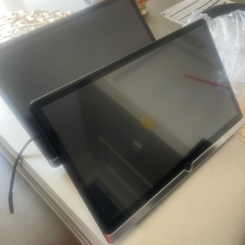 Tablet for rear entertainment
